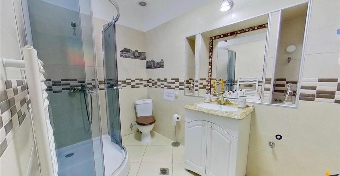Mary Apartment Old Town Брашов Екстер'єр фото
